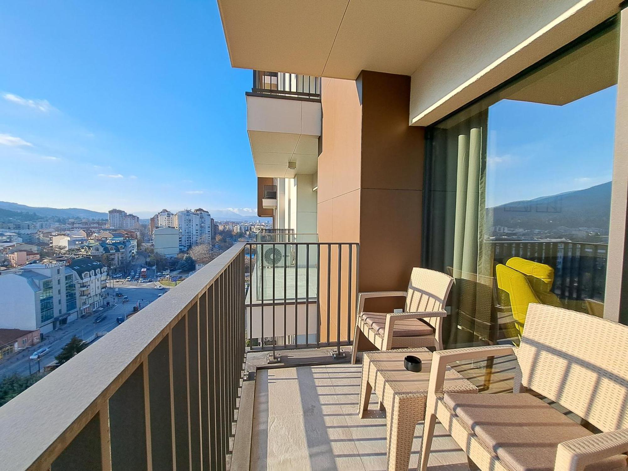 Divine 69 Luxury Apartment, Skopje City - Center, Diamond Residences, Free Parking Luaran gambar