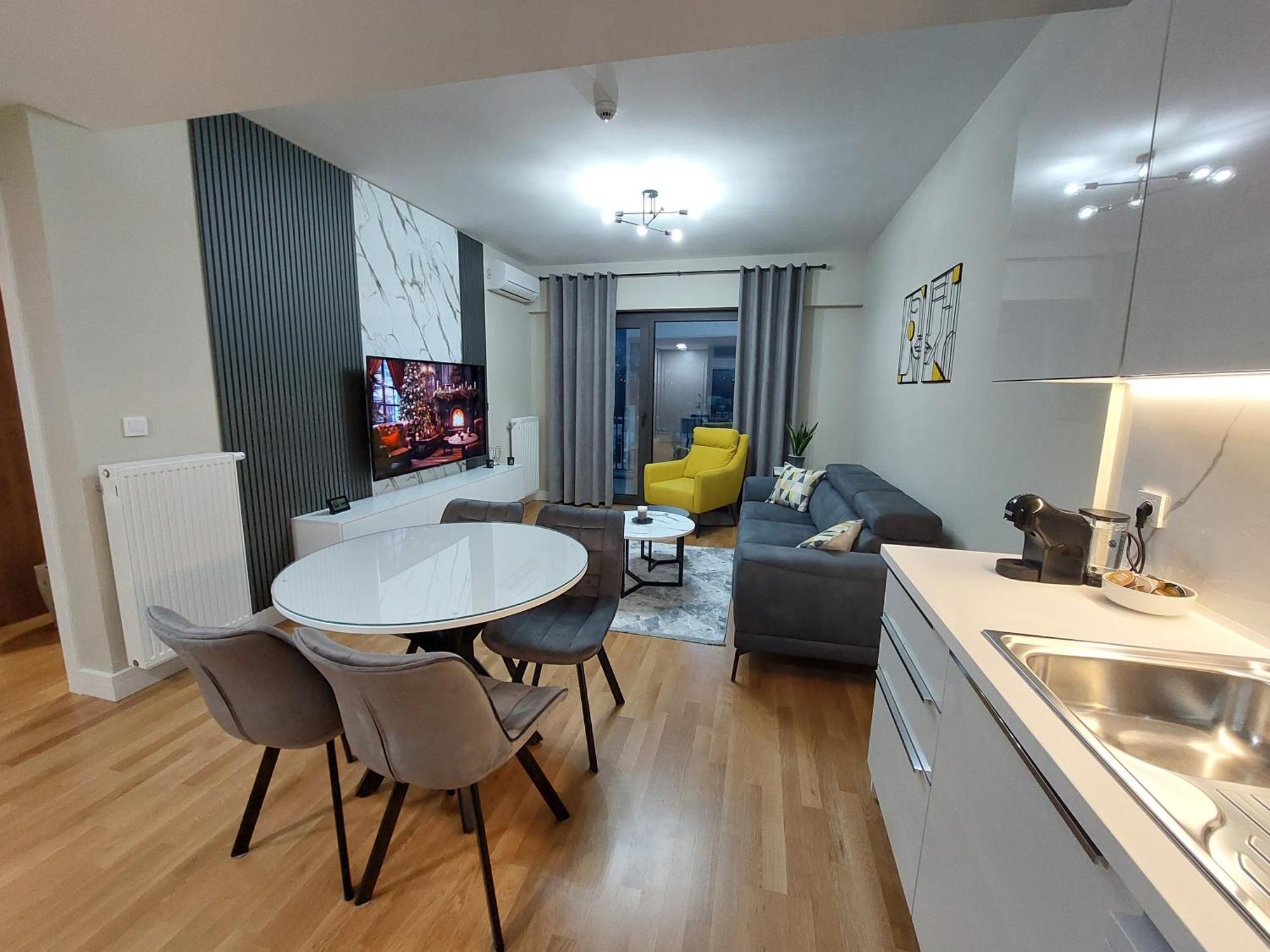 Divine 69 Luxury Apartment, Skopje City - Center, Diamond Residences, Free Parking Luaran gambar
